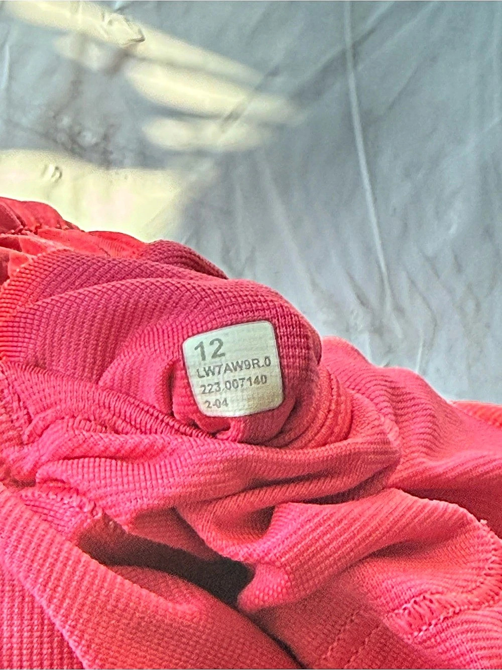 lululemon Hotty Hot Low-Rise Lined Short 2.5" Athletic Shorts Pink Size 12 - Picture 4 of 4